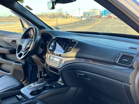 Used 2022 Honda Passport EX-L image 27