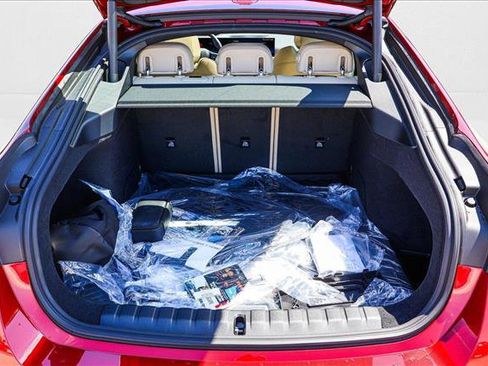 Used 2025 BMW i4 xDrive40i w/ Premium Package image 14