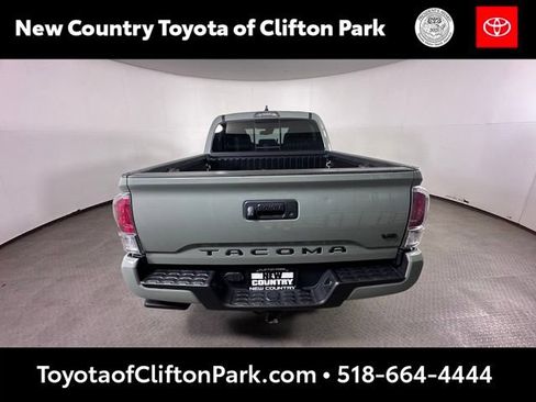 Used 2023 Toyota Tacoma TRD Sport w/ Black Out Package (TMS) AWD/4WD image 4