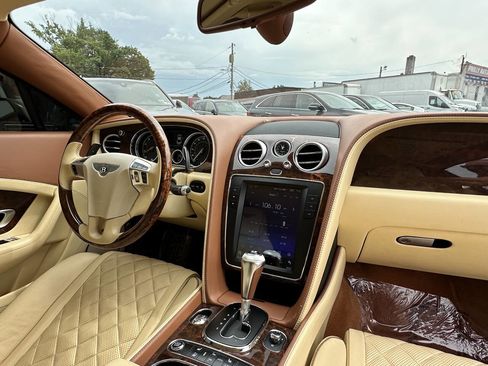 Used 2016 Bentley Continental GT image 37