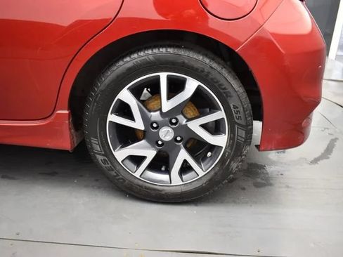 Used 2015 Nissan Versa Note SR FWD image 32