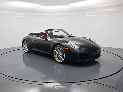 Certified 2019 Porsche 911 Carrera S RWD image 32