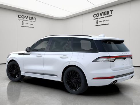 New 2026 Lincoln Aviator Reserve image 4