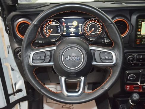 Used 2023 Jeep Gladiator Mojave w/ LED Lighting Group image 33