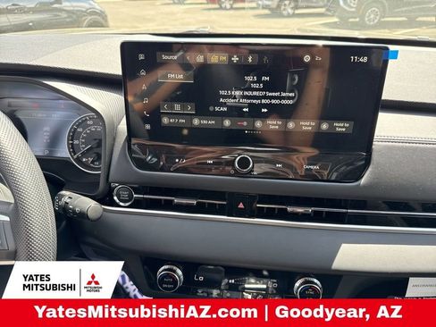 New 2026 Mitsubishi Outlander ES FWD image 13