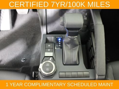 Used 2025 Toyota Tacoma SR5 AWD/4WD image 24