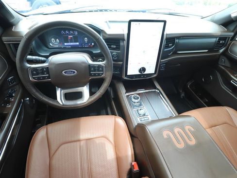 Used 2024 Ford Expedition Max King Ranch AWD/4WD image 9