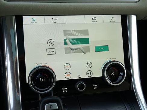 Used 2019 Land Rover Range Rover Sport HSE image 25