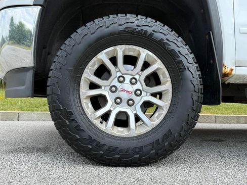 Used 2014 GMC Sierra 1500 SLE w/ SLE Value Package AWD/4WD image 41