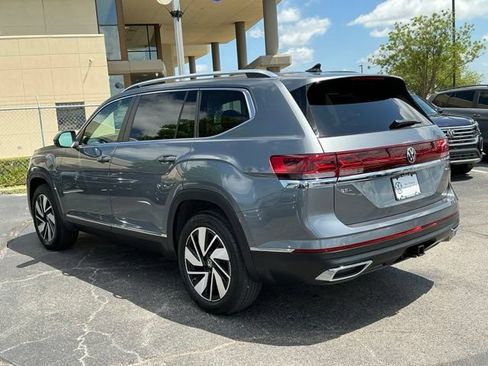 Certified 2025 Volkswagen Atlas SEL AWD/4WD image 5