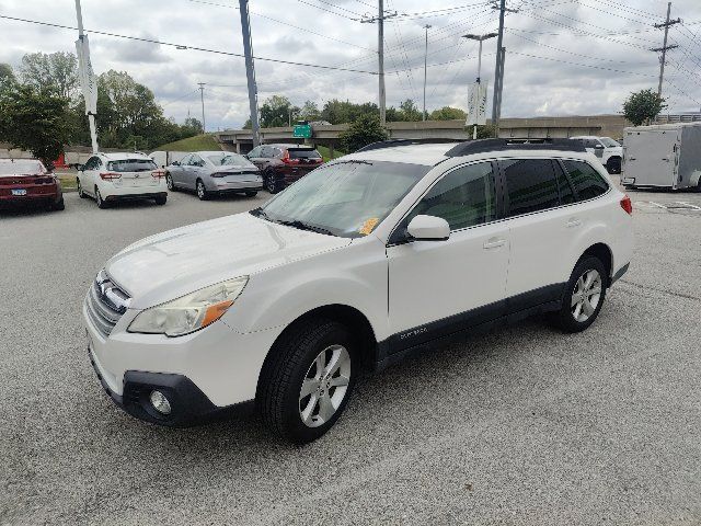 Used 2014 Subaru Outback 2.5i Premium AWD/4WD image 7