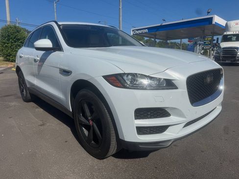 Used 2019 Jaguar F-PACE Premium AWD/4WD image 7