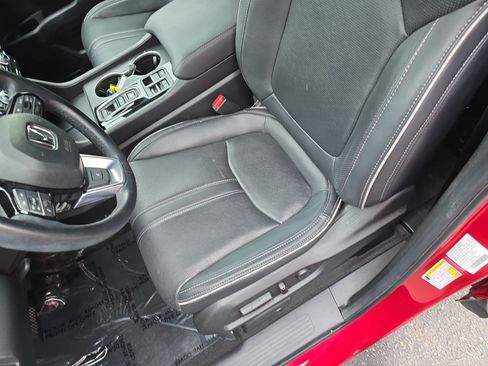 Used 2023 Honda Pilot Elite image 17