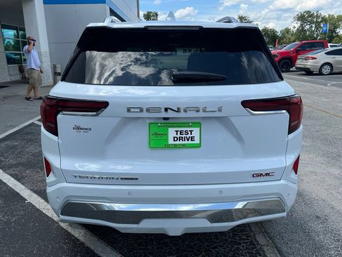 New 2027 GMC Terrain Denali w/ LPO, Floor Liner Package AWD/4WD image 6