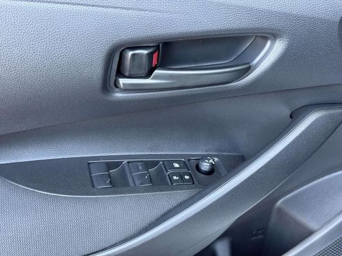 Used 2026 Toyota Corolla LE FWD image 18