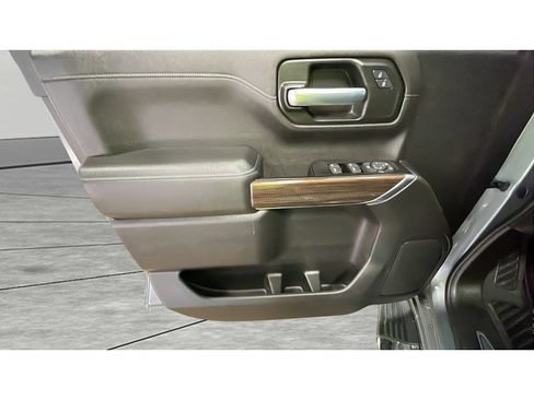 Used 2019 Chevrolet Silverado 1500 LT w/ All-Star Edition AWD/4WD image 10
