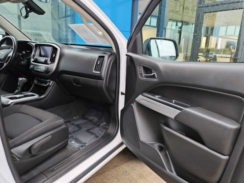 Used 2021 Chevrolet Colorado LT image 14