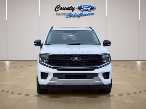 New 2026 Ford Expedition Max Platinum w/ Platinum Ultimate Package image 12