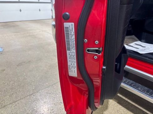 Used 2016 RAM 2500 Laramie w/ Convenience Group image 32