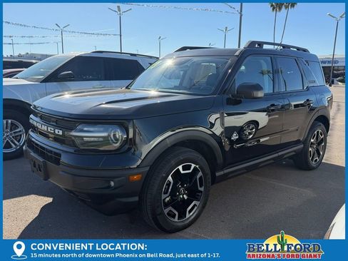 Used 2023 Ford Bronco Sport Outer Banks w/ Tech Package image 2
