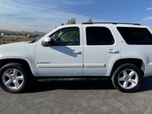 Used 2007 Chevrolet Tahoe LT w/ LT Preferred Equipment Group AWD/4WD image 5