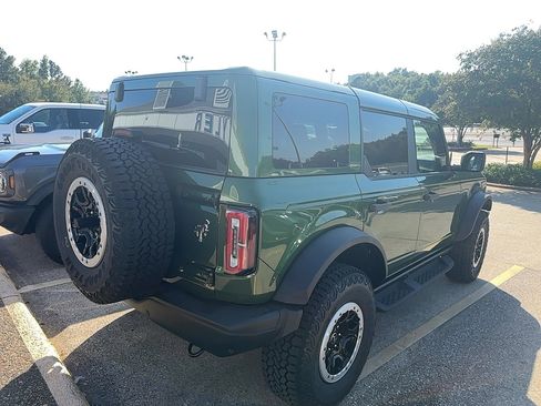 New 2025 Ford Bronco Badlands w/ Sasquatch Package image 8