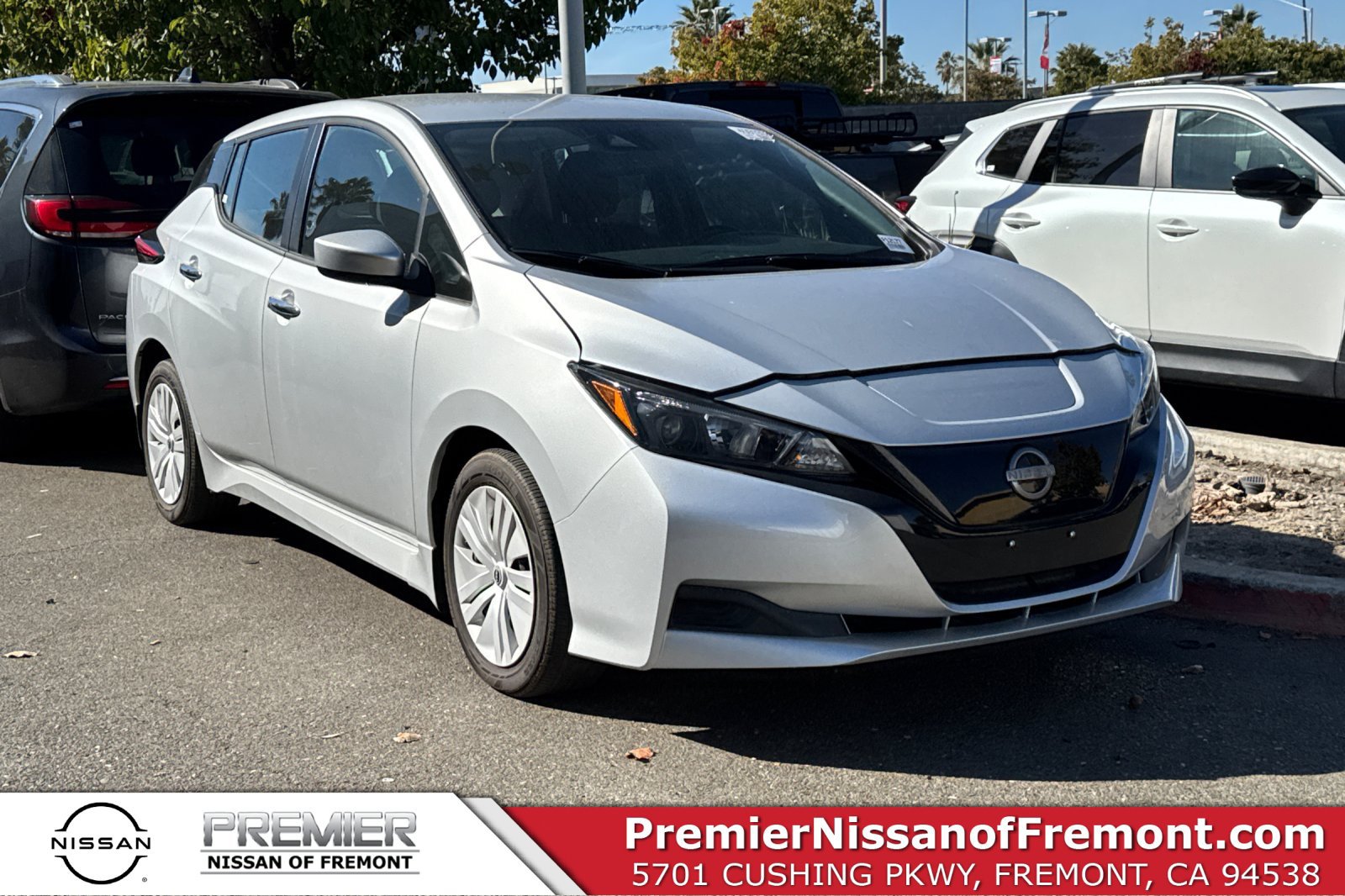 Certified 2025 Nissan Leaf S FWD image 1
