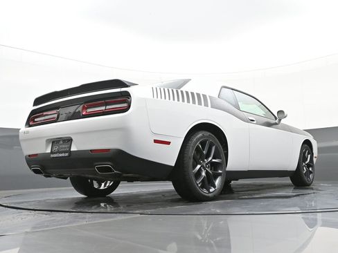 Used 2023 Dodge Challenger SXT w/ Plus Package image 45