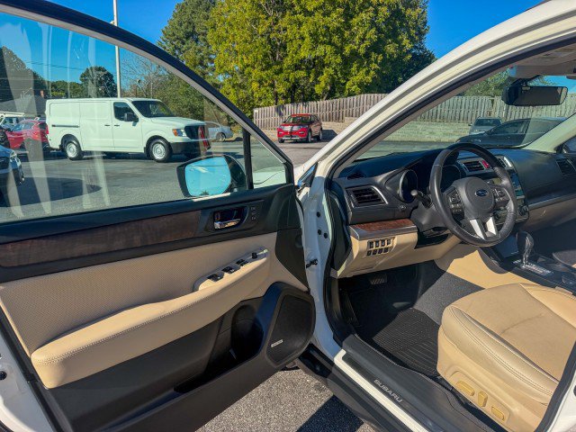 Used 2017 Subaru Outback 3.6R Limited AWD/4WD image 15
