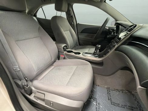 Used 2013 Chevrolet Malibu LS FWD image 20