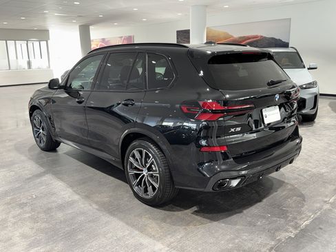 New 2026 BMW X5 xDrive40i w/ M Sport Package image 5