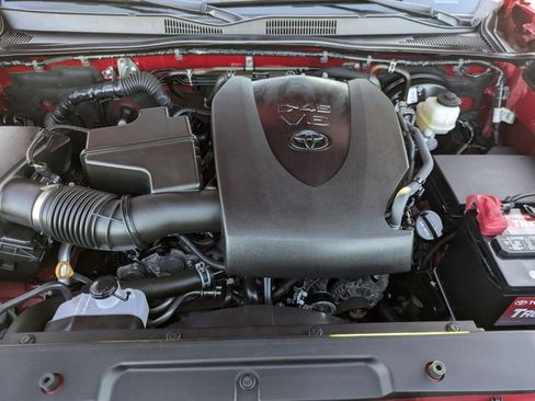 Used 2023 Toyota Tacoma SR image 33