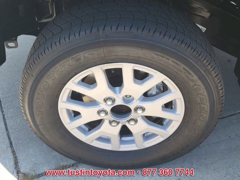 Used 2025 Toyota Tacoma SR5 RWD image 9
