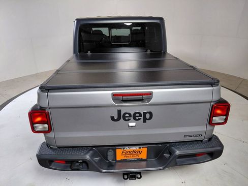 Used 2021 Jeep Gladiator Sport AWD/4WD image 5