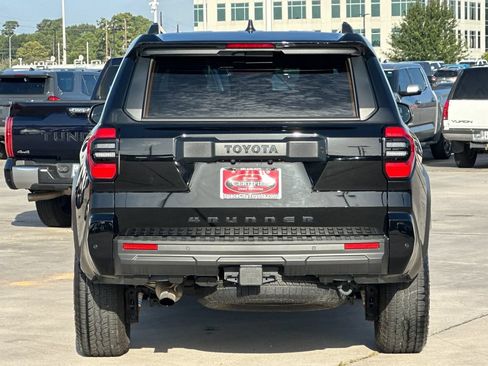 Certified 2025 Toyota 4Runner TRD Off-Road Premium w/ Tow Technology Package AWD/4WD image 5
