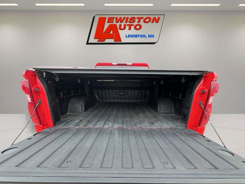 Used 2024 Chevrolet Silverado 1500 LT image 30