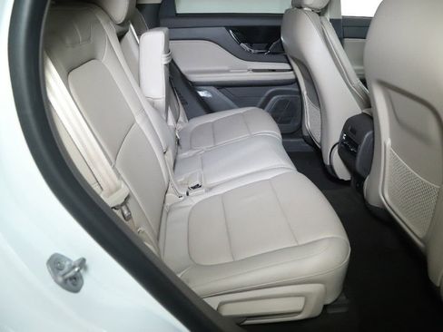 Certified 2022 Lincoln Corsair AWD w/ Premium Package image 33