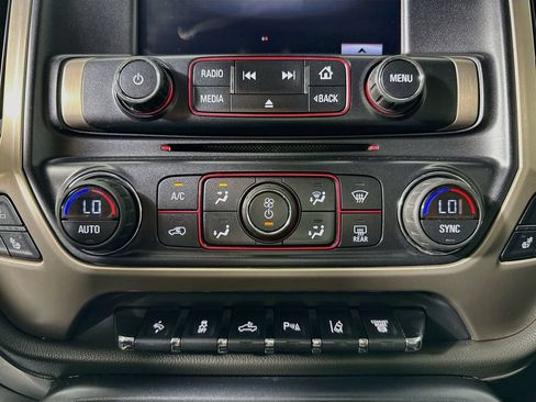 Used 2016 GMC Sierra 2500 Denali w/ Duramax Plus Package AWD/4WD image 15