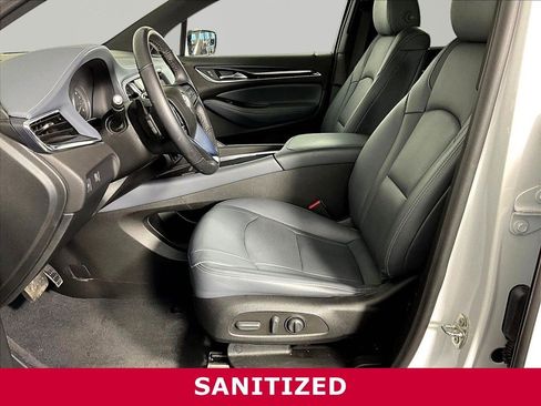 Used 2023 Buick Enclave Essence FWD image 19