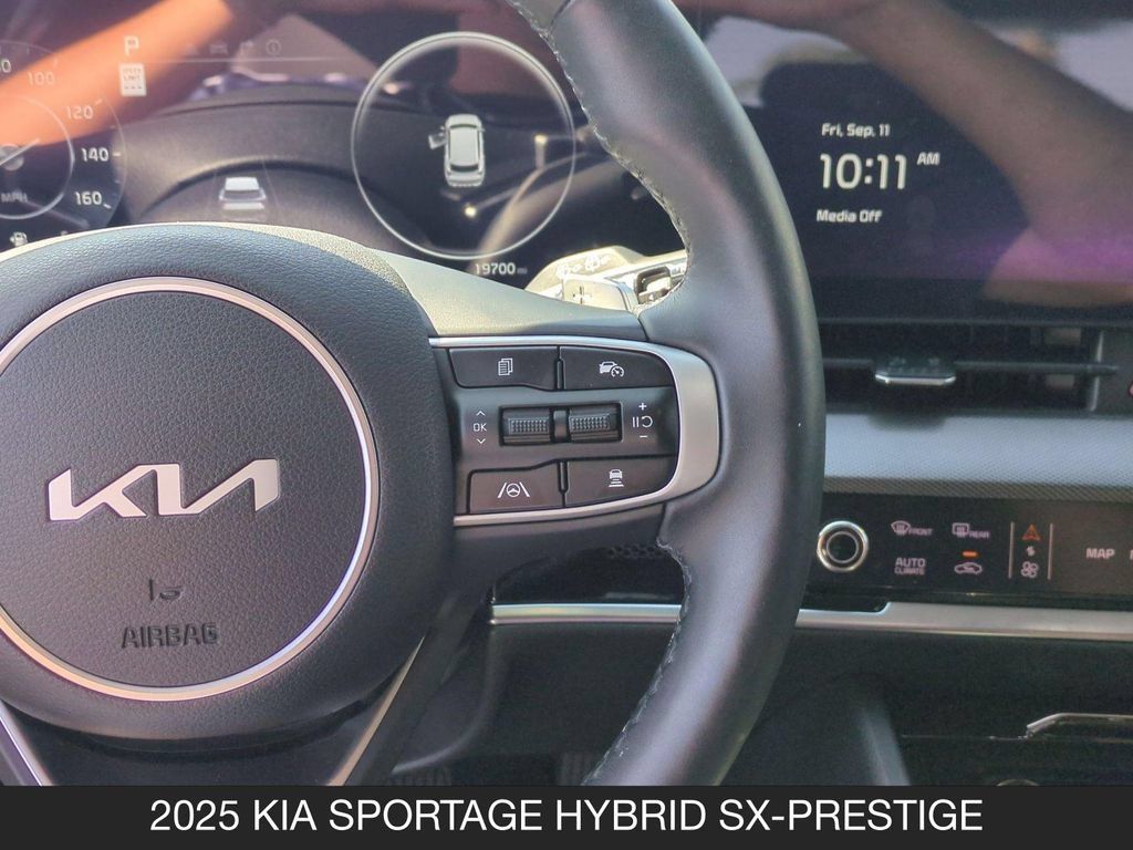 Used 2025 Kia Sportage SX Prestige AWD/4WD image 18