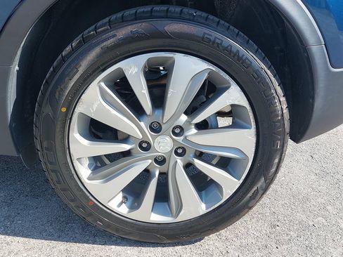 Used 2020 Buick Encore Preferred FWD image 29