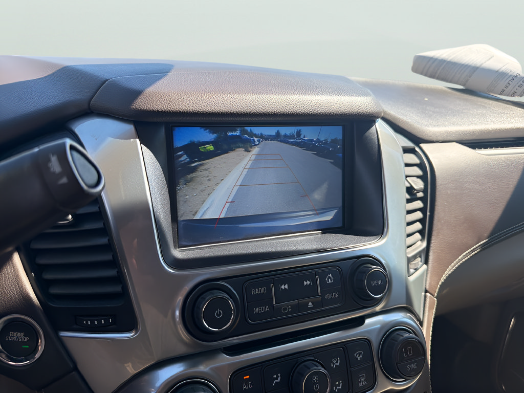 Used 2020 Chevrolet Suburban Premier RWD image 26