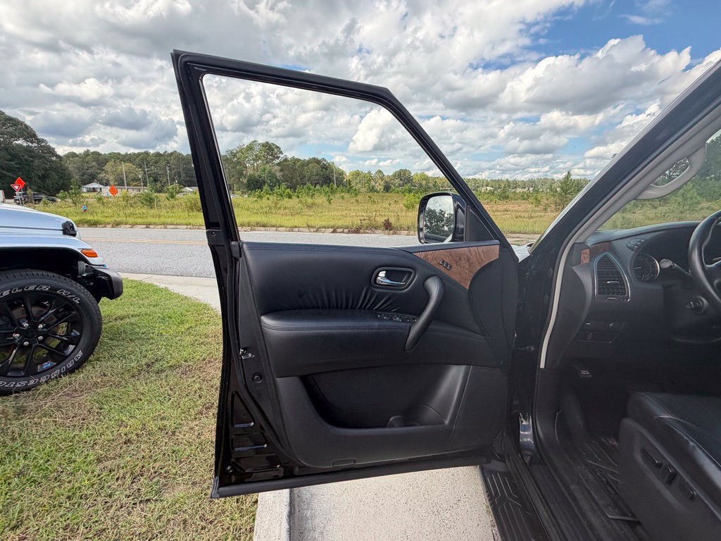 Used 2022 Nissan Armada SL w/ Captain's Chairs Package RWD image 46