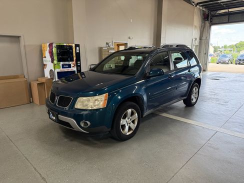 Used 2006 Pontiac Torrent AWD w/ Sun And Sound Package image 2