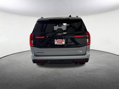 New 2026 Ford Expedition Platinum image 4