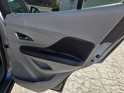Used 2013 Buick Encore FWD image 29