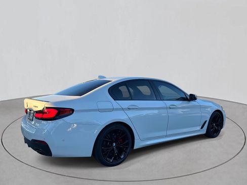 Used 2023 BMW 530i w/ M Sport Package image 5