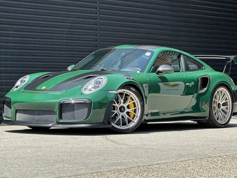 Certified 2018 Porsche 911 GT2 RS RWD image 1
