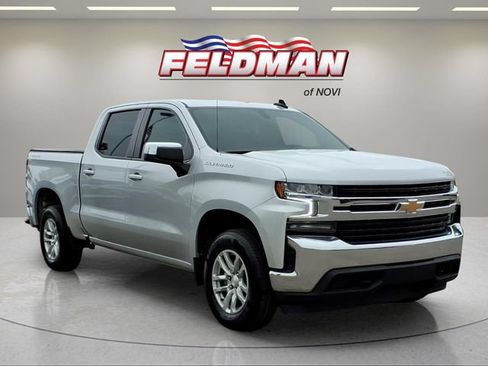 Used 2022 Chevrolet Silverado 1500 LT AWD/4WD image 8