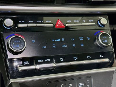 Used 2026 Hyundai Santa Fe SEL FWD image 14